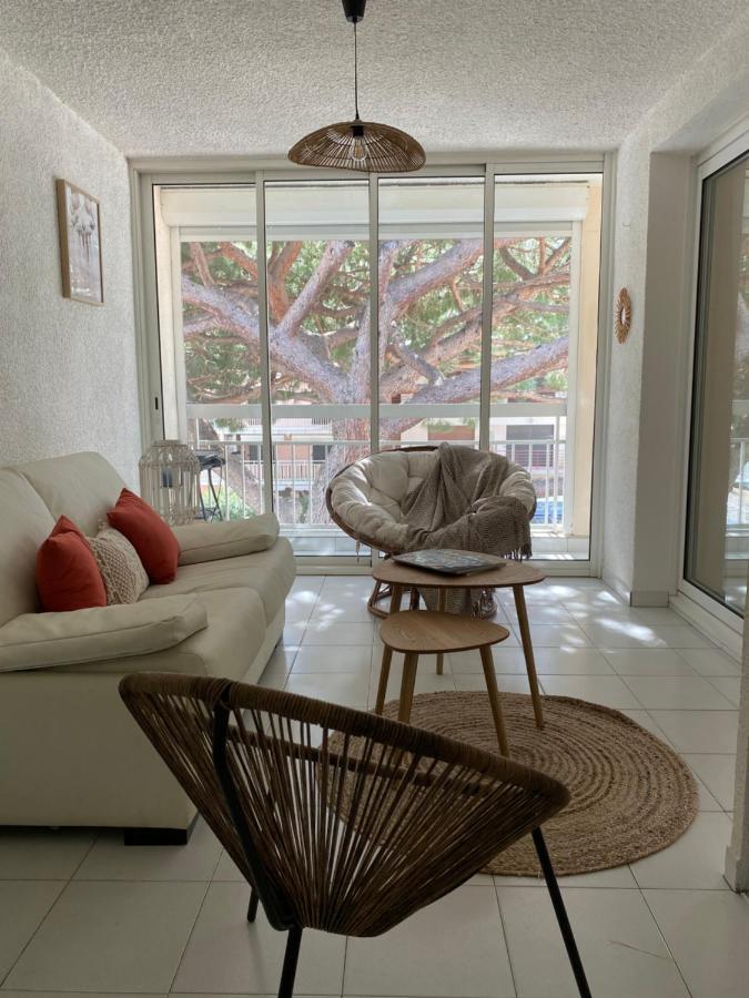 Superbe Appartement Cosy Vue Mer Pieds Dans L'Eau กาวาแลร์-ซูร์-แมร์ ภายนอก รูปภาพ