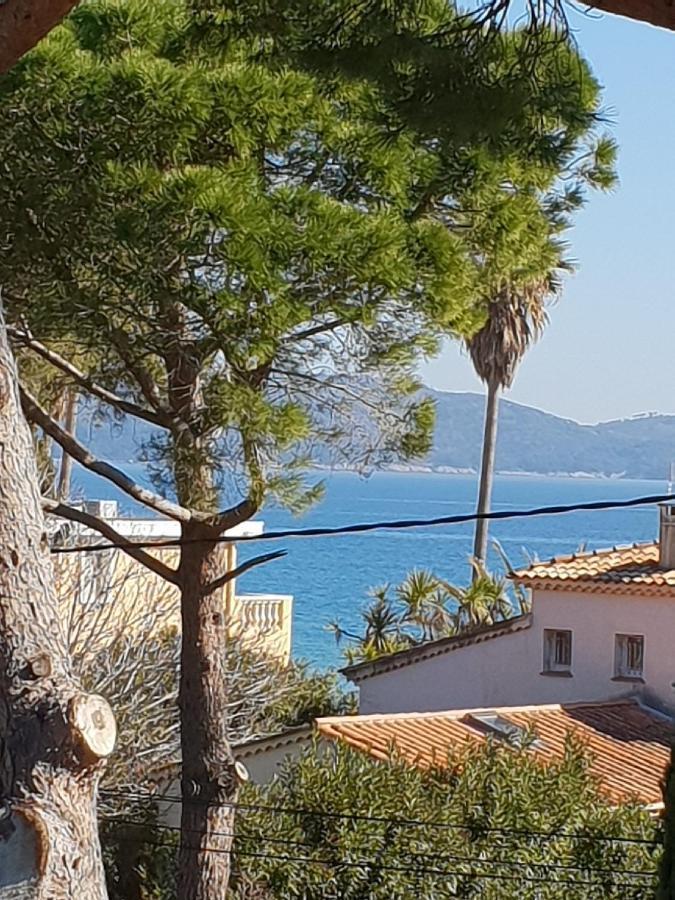 Superbe Appartement Cosy Vue Mer Pieds Dans L'Eau กาวาแลร์-ซูร์-แมร์ ภายนอก รูปภาพ